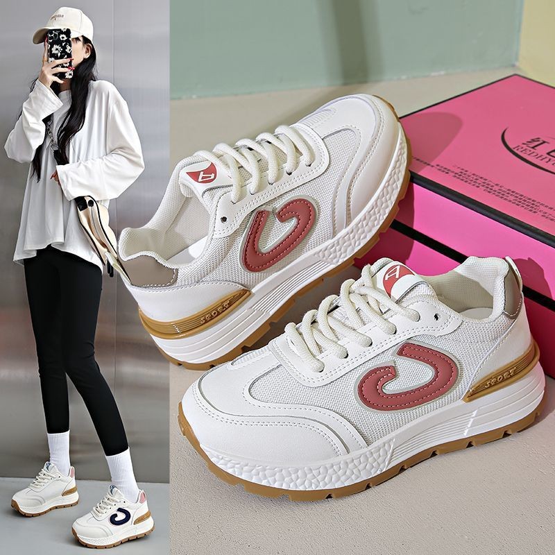 2025 สไตล์ใหม่ฤดูใบไม้ผลิฤดูใบไม้ร่วง Influencer All-Match หนาSoled Casual กีฬา Western สไตล์ Retro การจับคู่สี Forrest Gump รองเท้าผู้หญิง