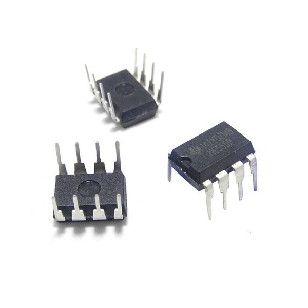 (KB) IC NE555P NE555 จุ่ม 8