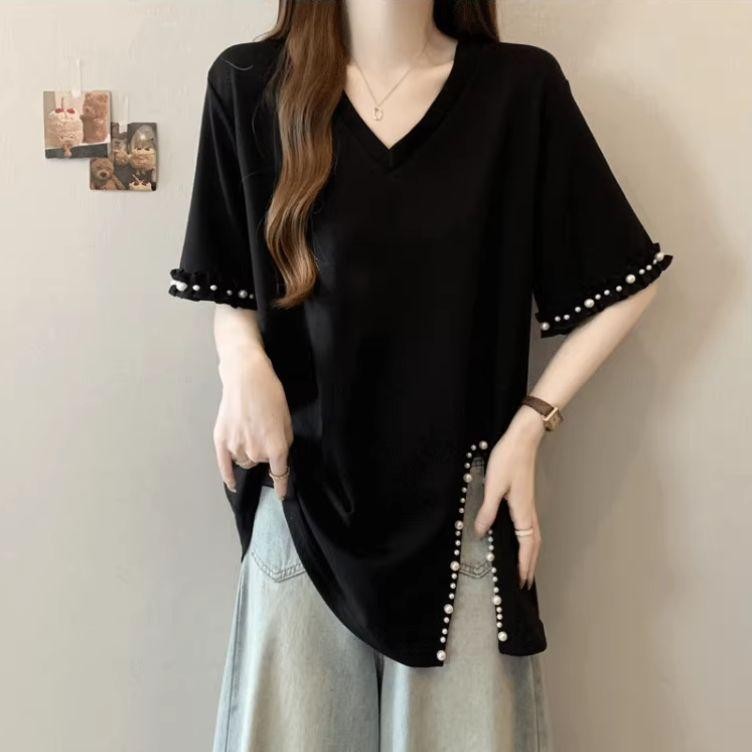 เสื้อยืดไซส์พิเศษ ประดับคอวี ออกแบบลูกปัด เสื้อยืดสำหรับผู้หญิง ชุดลำลอง