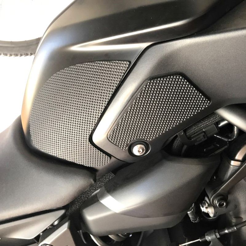 รถจักรยานยนต์สําหรับ Yamaha MT-07 MT07 V2 2018 2019 2020 ถัง Pad Protector สติกเกอร์รูปลอกแก๊สเข่า Grip ถัง Traction Pad ด้านข้าง