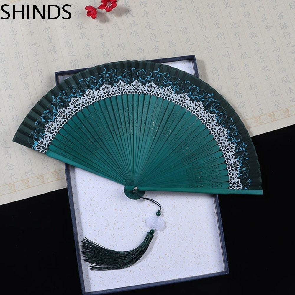 พัดลมพับ SHINDS พัดลมเต้นรําเปลี่ยนสีแบบพับได้ไม้ไผ่สไตล์จีนพร้อมพู่ผ้าไหมผ้าฤดูร้อน