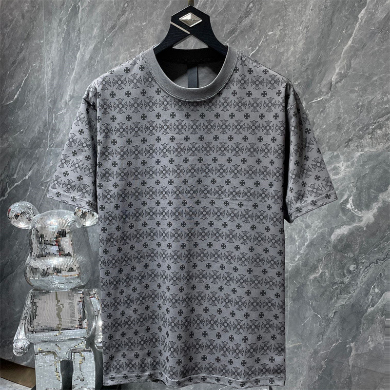 เสื้อยืดแขนสั้นพิมพ์ลายข้ามอินเทรนด์เต็ม