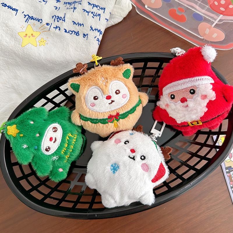 [JBTH] การ์ตูน Plush Santa Claus Elk ต้นคริสต์มาสพวงกุญแจ Kawaii กระเป๋าเป้สะพายหลังจี้อุปกรณ์ตกแต่งคริสต์มาสของขวัญปีใหม่ [JB]