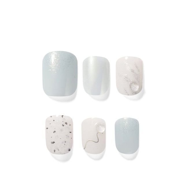 Dashing Diva Magic Press Glass Bead Short Square Nail Tip