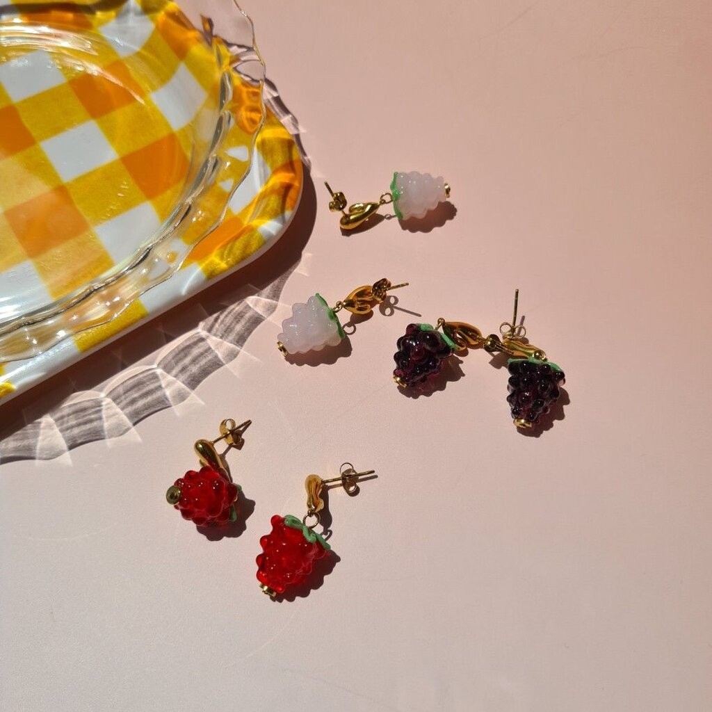 (WELRY.acc) พร้อมส่ง ต่างหูลายองุ่น รุ่น Fruity