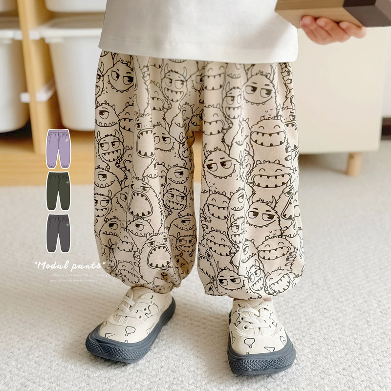 กางเกงขายาวกันยุงเด็กชาย-หญิง สไตล์เกาหลี เนื้อผ้าไหมเย็น ระบายอากาศดี ใส่สบายไม่ร้อน ขากว้าง ใส่เล่นกีฬา ไปโรงเรียนได้ ลายการ์ตูนน่ารัก ขอบขากระดุม สำหรับ 1-8 ขวบ แฟชั่นเด็กอนุบาล ผ้าเย็นสบาย ซักง่าย