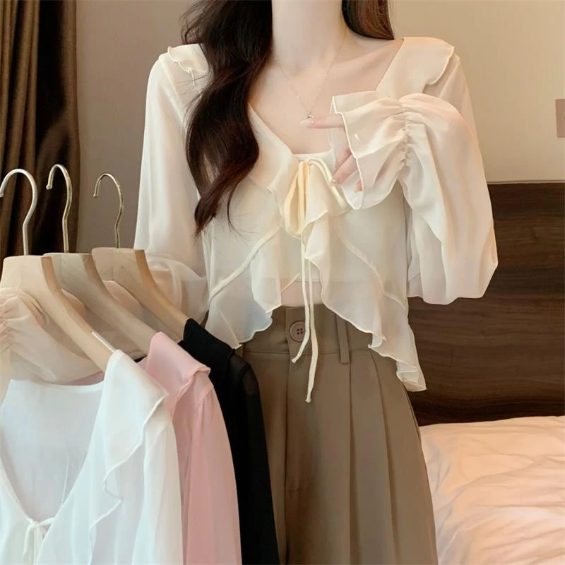 เสื้อคลุมแขนยาวงานชีฟองบาง ดีเทลเชือกผูกโบว์ด้านหน้า แนวสาวเกาหลี ชายแต่งระบาย ผ้าดีใส่สบาย น่ารักมาก