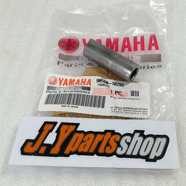 SPACER COLLAR BOSH BOS CENTER ล้อหน้า JUPITER Z 105 110 OLD BURHAN ใหม่ 115 ROBOT YGP 90560-10292