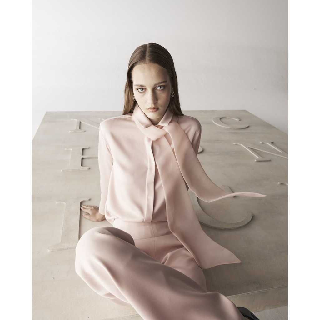 NICHp : Riley top  เสื้อเชิ้ต เชิ้ต ทำงาน ออกงาน