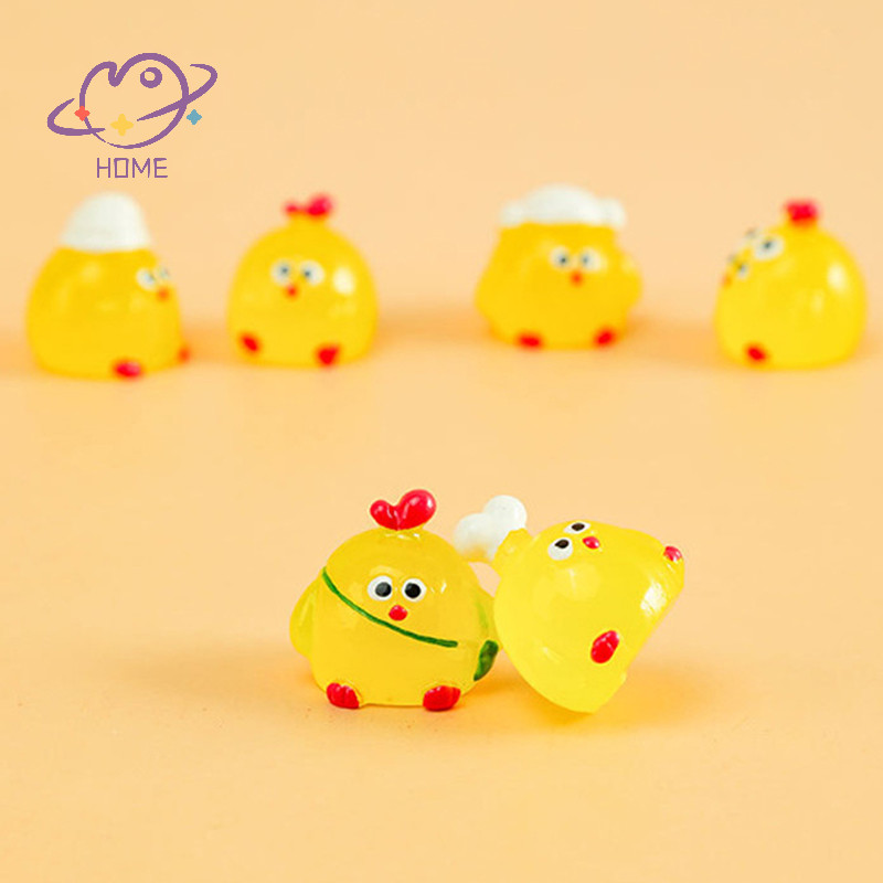 [mayhome] ตุ๊กตาเรืองแสงการ์ตูน 2 ชิ้นอุปกรณ์เครื่องประดับ DIY เครื่องประดับรถยนต์อุปกรณ์เสริมของเล่น {TH}