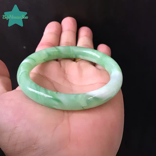 [BigHouseSea] สร้อยข้อมือหยกเทียมสีเขียวผู้หญิงวินเทจรอบสร้อยข้อมือสุภาพสตรีเครื่องประดับของขวัญใหม่