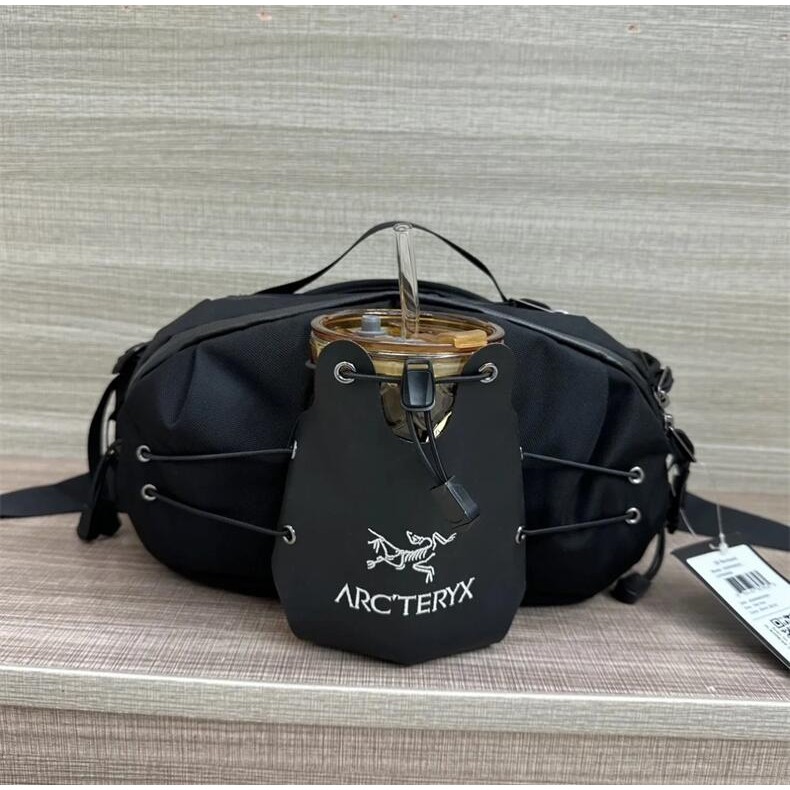 Arcteryx ไก่โครงกระดูกนกกระเป๋า Q5 Waistpack กลางแจ้งกันน้ําแฟชั่น Messenger Fanny กระเป๋าสะพายกระเป๋าหน้าอกเอวกระเป๋า