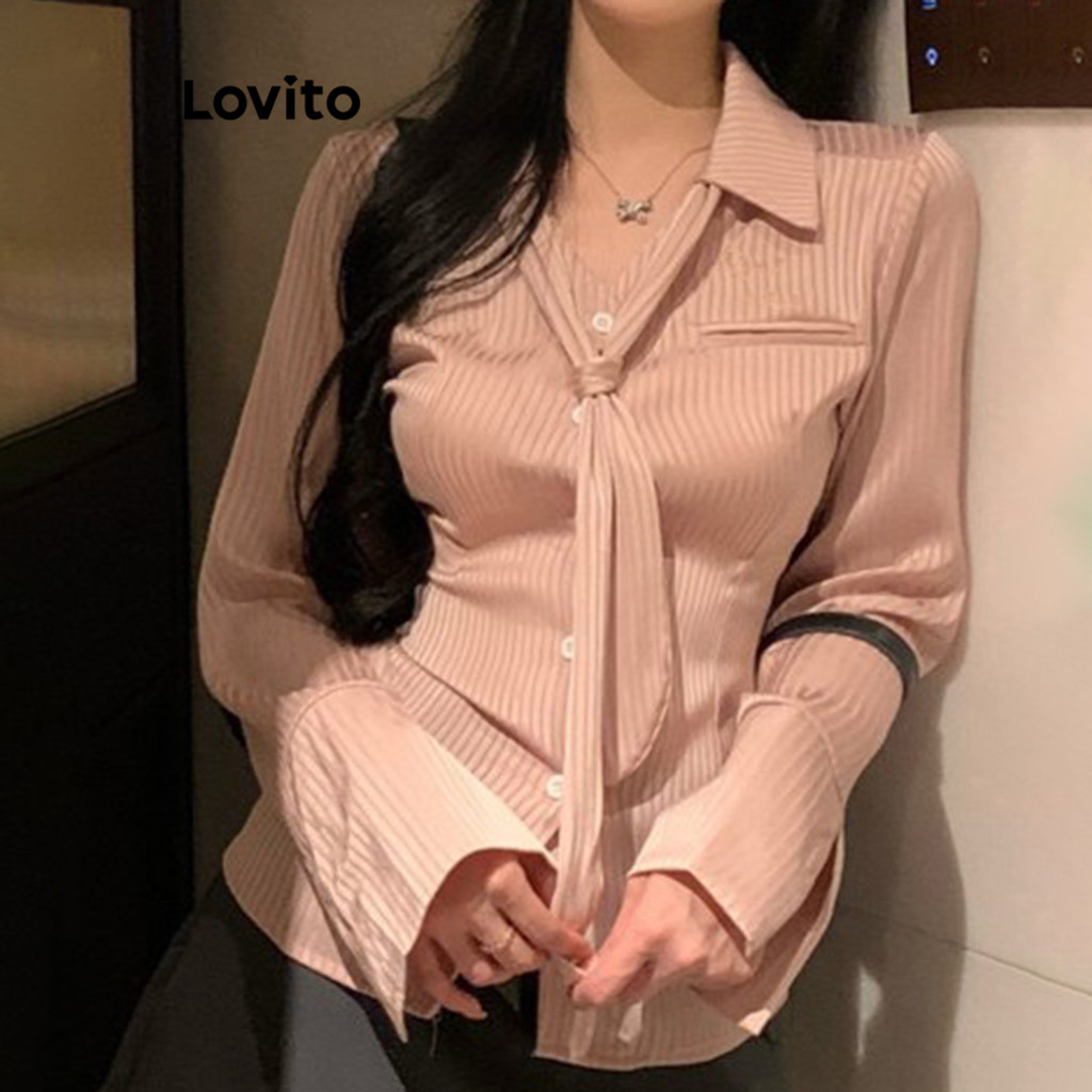 Lovito เสื้อเบลาส์กระดุมธรรมดาสำหรับผู้หญิง LNA79058