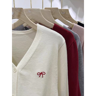 ฤดูใบไม้ร่วงเสื้อสเวตเตอร์ถักคอวีสไตล์ใหม่ผู้หญิงข้าวเหนียวนุ่มทุกการแข่งขันเสื้อถักสไตล์ตะวันตก