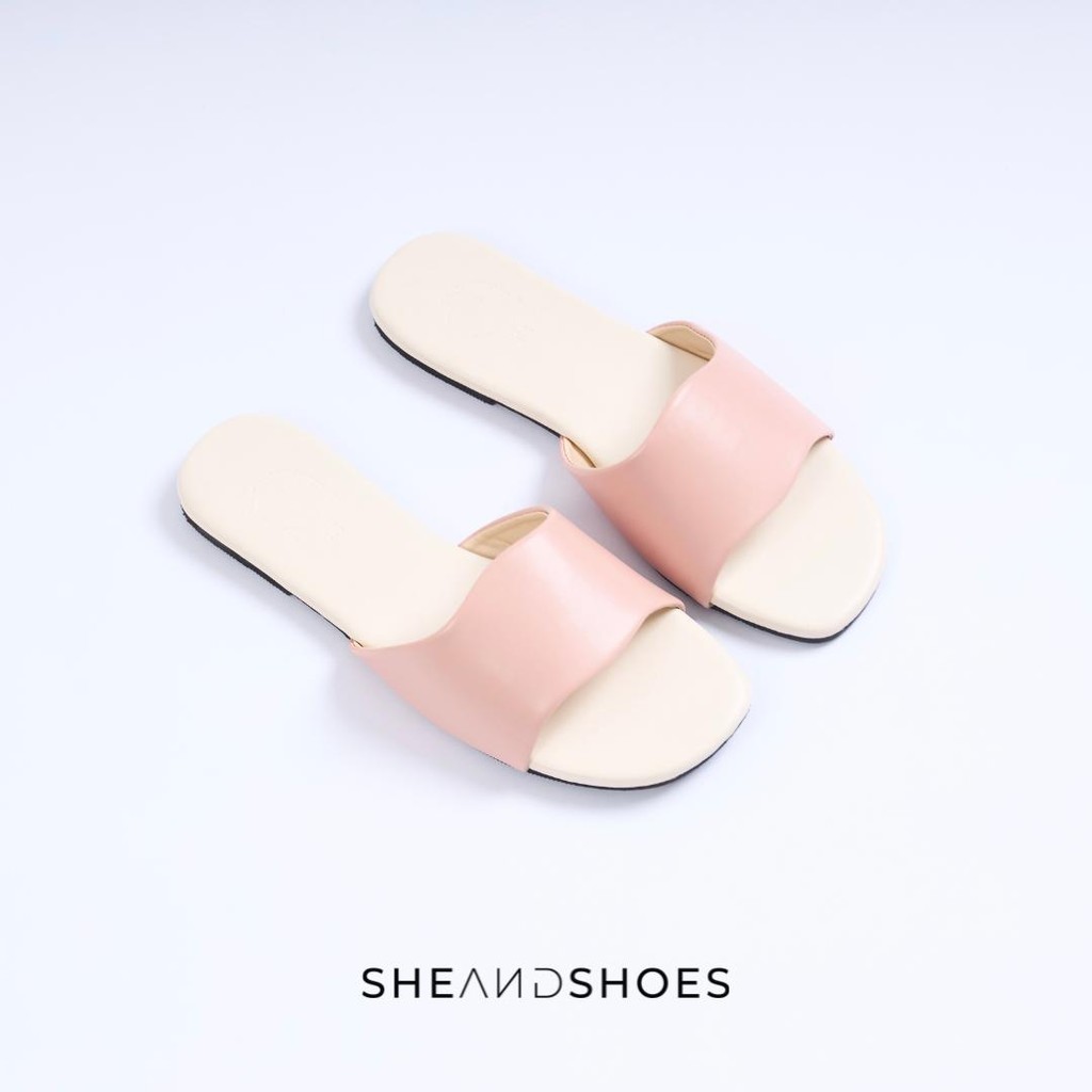 【 ลดล้างสต๊อก 】Sugus รองเท้าแตะ หน้าโค้ง [Sz.36-42] สี Two-tone พื้นนิ่ม