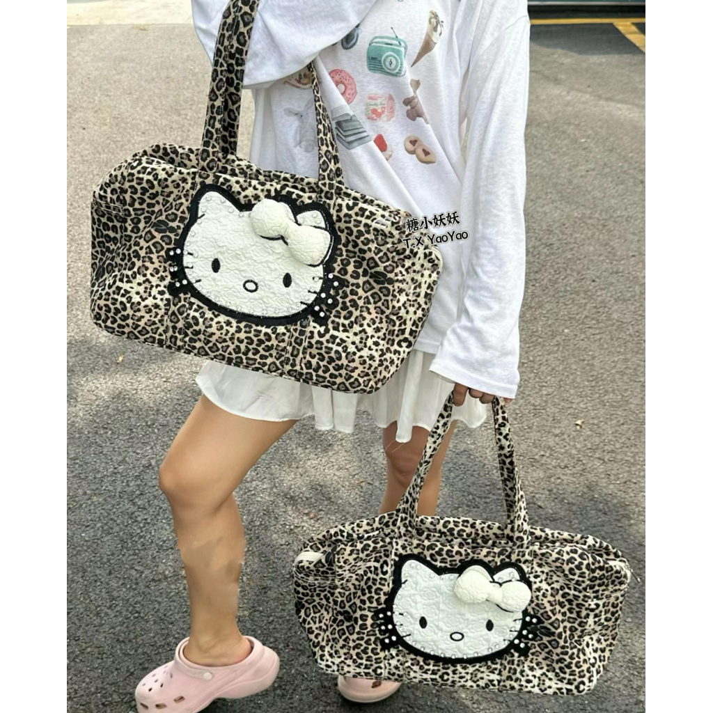 เสือดาวพิมพ์ kitty Cat กระเป๋าสะพาย Tote Bag กระเป๋าผ้าใบ Niche กระเป๋ายุคกลางกระเป๋าหญิงขนาดใหญ่ความจุ Retro Hot Girl Harajuku