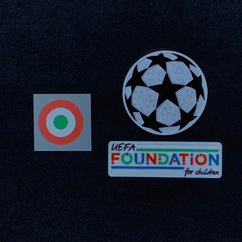 อย่างเป็นทางการ JUVENTUS UCL 2024-25 PLAYER SIZE Patch (COPA + UCL)