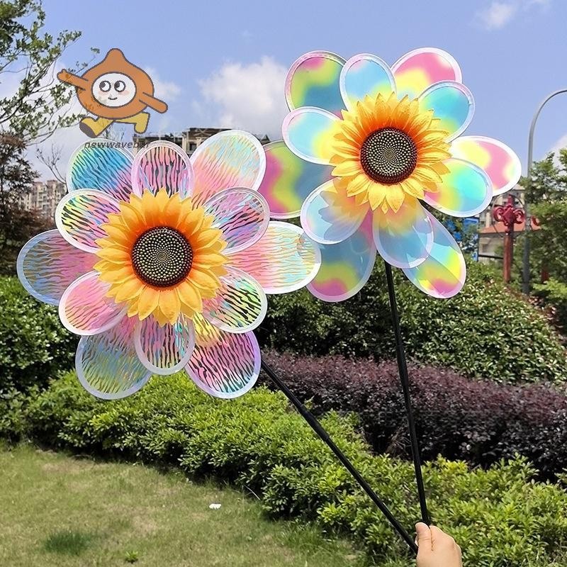{}คลื่นใหม่} 1ชิ้นที่มีสีสันภาพยนตร์ภาพลวงตาเปลวไฟเปลี่ยนสีดอกทานตะวันกังหันลมสองชั้นไขลานของเล่นเด็กตกแต่งสวนกลางแจ้ง{ไทย}