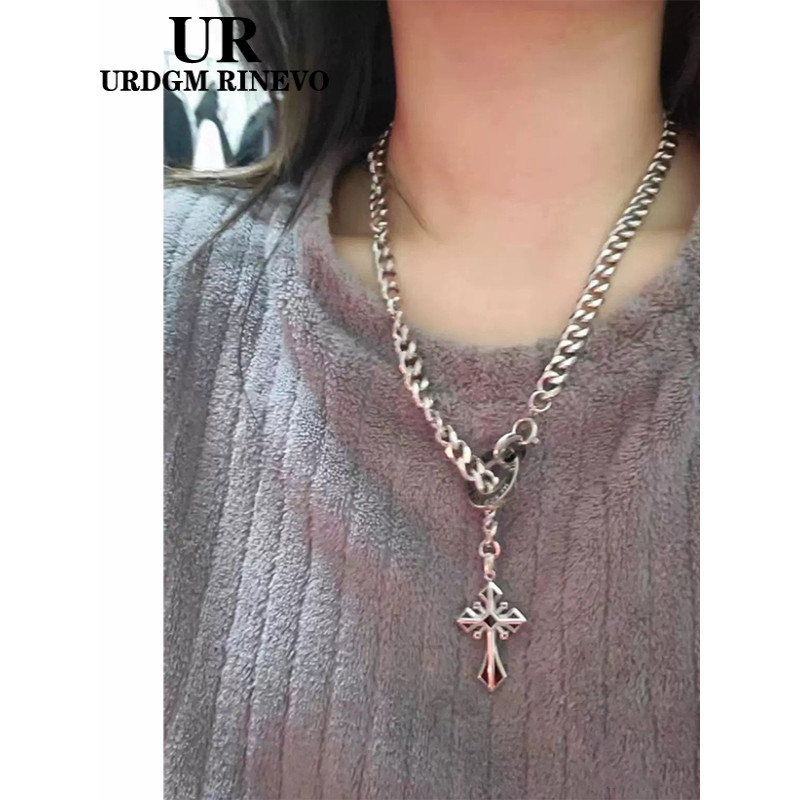 จี้ High-End ไทเทเนียมเหล็ก UR Boys Hip-Hop High Street อุปกรณ์เสริมสร้อยคอ Cuban หญิง Cross ยุโรปอเ