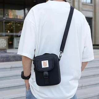 【พร้อมส่ง】miss bag fashion1 กระเป๋าสะพายข้าง สไตล์เกาหลี สุดคุ้ม ใช้ได้ทั้งชายและหญิง