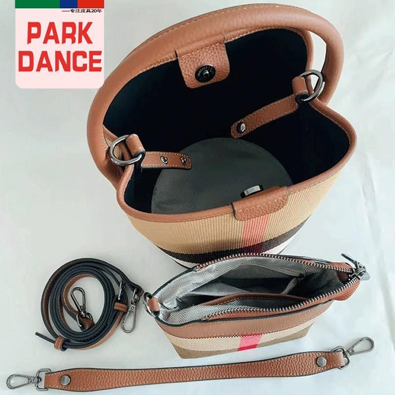 Dance2024 รูปแบบใหม่ Child-Mother Canvas Bucket กระเป๋าสะพายแบบพกพา กระเป๋าสะพายข้างผู้หญิง