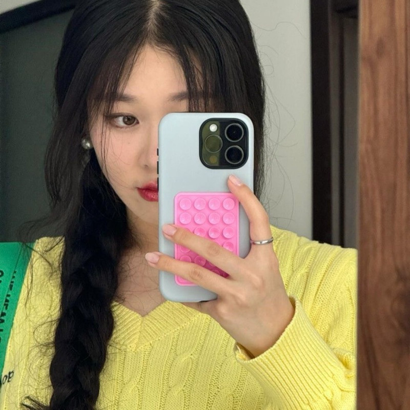 แผ่นซิลิโคนแปะมือถือ2ฝั่ง ไม่ใช้กาว octobud ติดได้2ด้าน ถ้วยดูดhand freeใช้ซ้ำได้ Siliconesuction แผ่นดูดซิลิโคน - รูปที่ 3