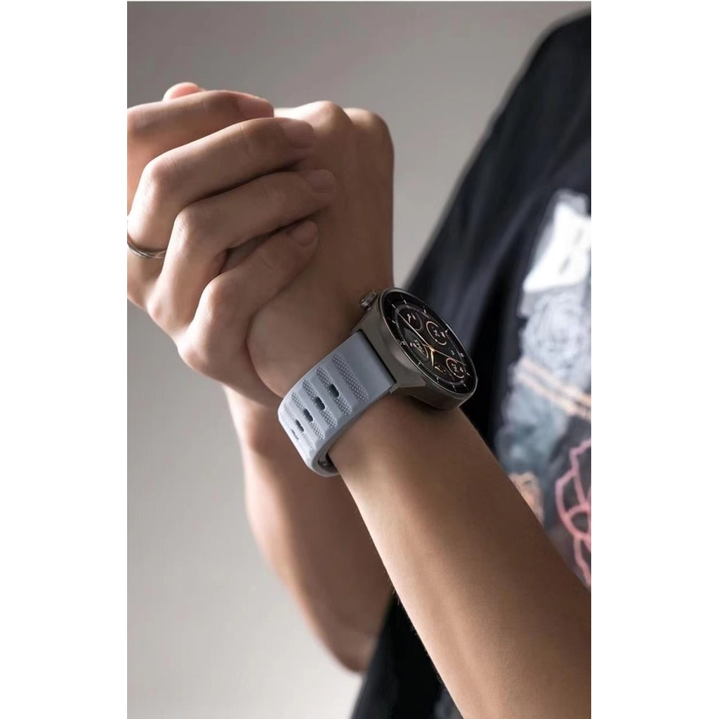 สายนาฬิกาผูหญิงซิลิโคนGarmin venu2venu3 venu SQ2 forerunner245 165 255 265 158 55ลายจุดสาย20mm22mm