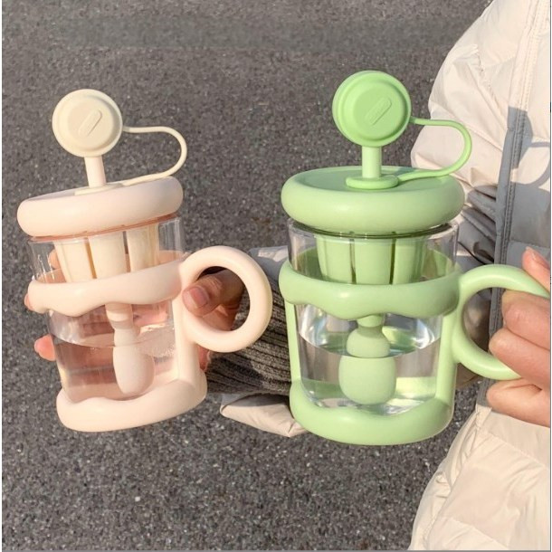 RK hello kitty Mug with Straw and Strainer 500 ml