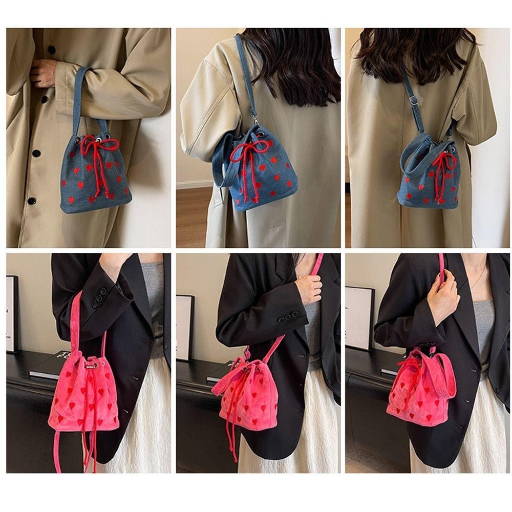 CARAMELO Bucket Tote Bags กระเป๋าผ้าแคนวาสรูปหัวใจความจุขนาดใหญ่ กระเป๋าถือใต้วงแขนแบบใช้ซ้ําได้น่ารัก