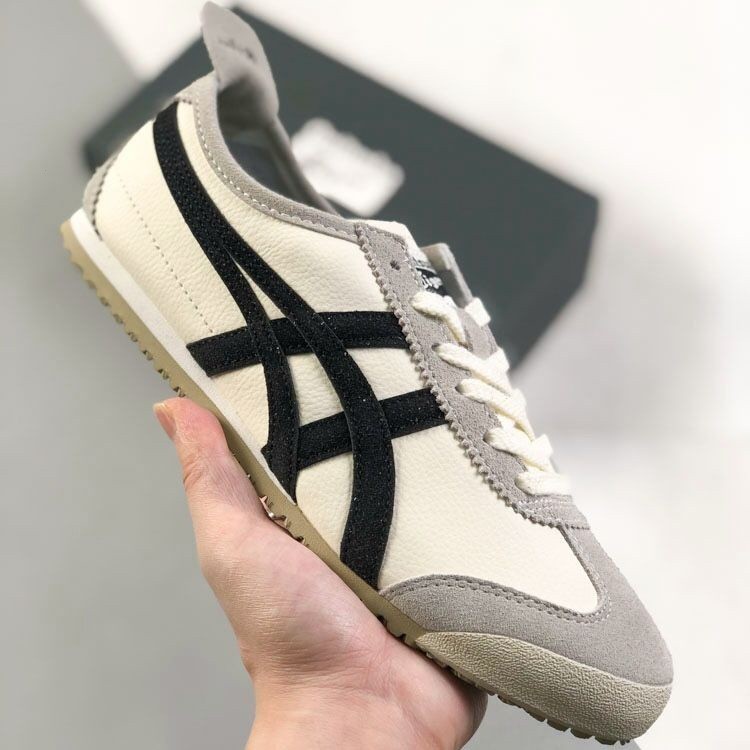 Onitsuka ผู้ชายและผู้หญิง Retro Black White Tiger Running Shoes sneakers