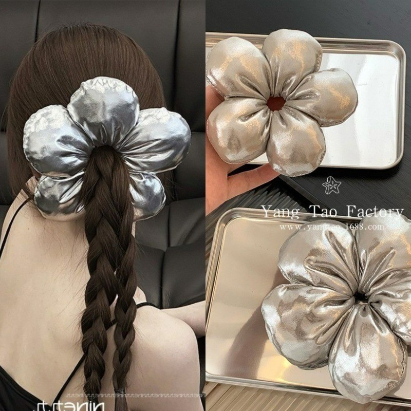 ยางรัดผมดอกไม้สามมิติที่เต็มไปด้วยระดับไฮเอนด์และเครื่องประดับผมลูกบอลเครื่องประดับผมที่คาดผมวงกลมไส้กรอกหวานและอารมณ์