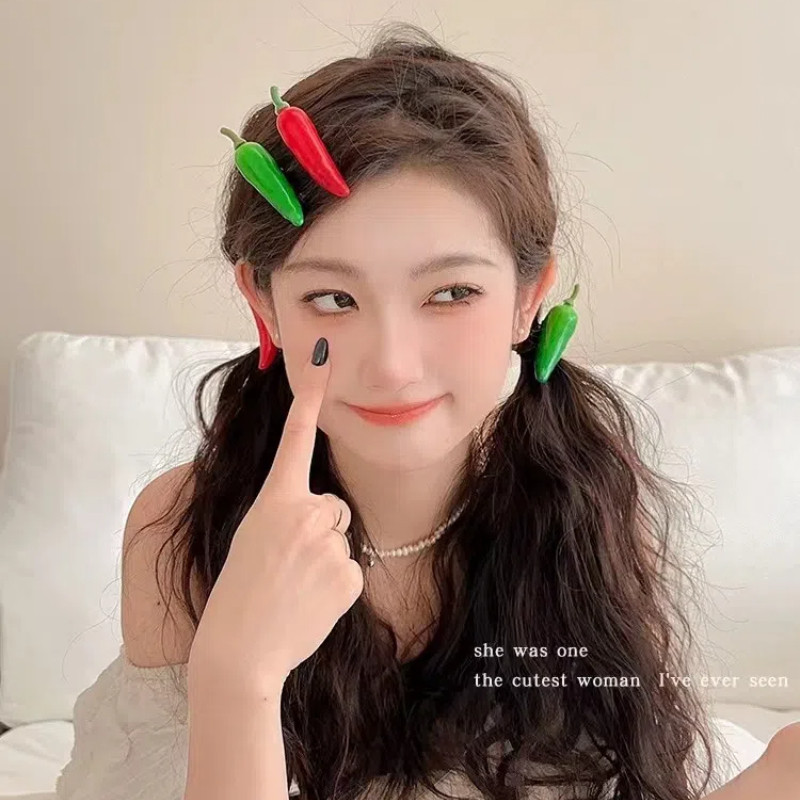 กิ๊บติดผมพริกไทยจําลองตลกคลิปหน้าม้าสร้างสรรค์น่ารักสําหรับผู้หญิง ราคา ถูกที่สุด ดีลบีเคเค แกลเลอรีภาพที่ 4