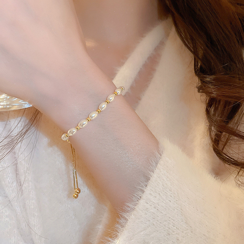 ลูกปัดมุกฝรั่งเศสปรับสร้อยข้อมือแฟชั่นเรียบง่าย100บายพาสสร้อยข้อมือซอกอารมณ์ความรู้สึกระดับสูงของเครื่องประดับมือขายส่ง