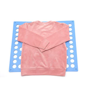 แผ่นพับเสื้อผ้า พับผ้าง่าย สะดวก และประหยัดเวลา มี2 ขนาด ผู้ใหญ่ /เด็ก ที่ช่วยพับเสื้อ พร้อมส่งจากไทย