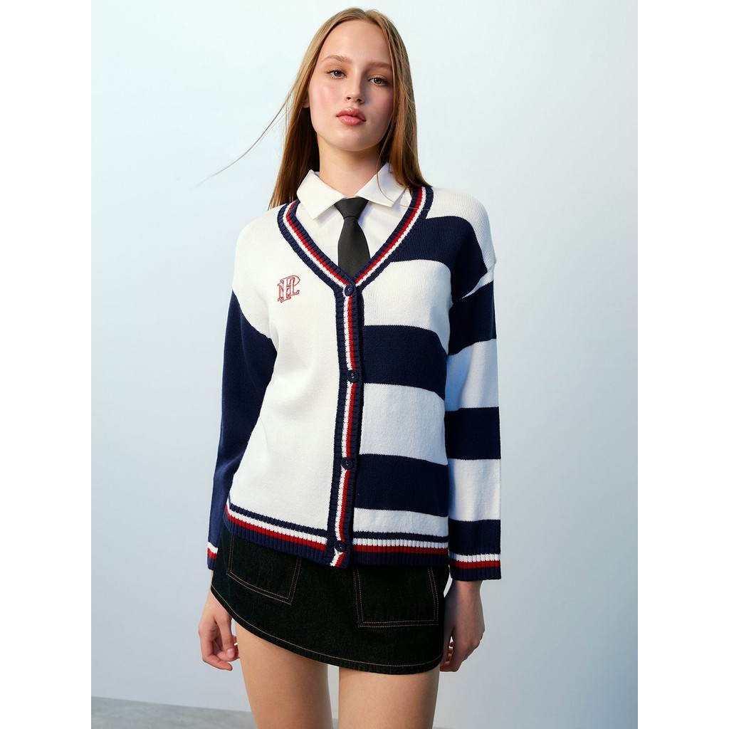 [Pomelo] เสื้อคาร์ดิแกนไหพรมแต่งดีเทลลายทาง / Thick Stripe Knitted Cardigan