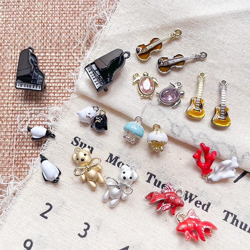 โลหะผสม Ocean Series Coral Penguin เปียโนแมงกะพรุน DIY Handmade อุปกรณ์เสริมจี้ลูกปัดเครื่องประดับสร้อยข้อมืออุปกรณ์เสริม - รูปที่ 2