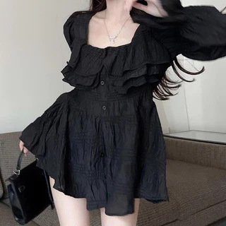 เสื้อแขนยาวแต่งอกทรงขนมชั้น น่ารักมาก สม็อกหลังยืดได้เยอะ รุ่นกระดุมแต่ง ผ้าชีฟองบาง ทรงสวยเข้ารูป แฟชั่นเกาหลี