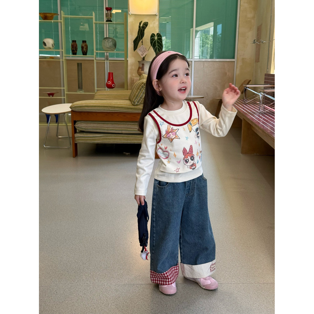 สาว 2026 ใหม่บินน้อยตำรวจหญิงปลอมสองเสื้อยืดแขนยาว + ชุดกางเกงยีนส์