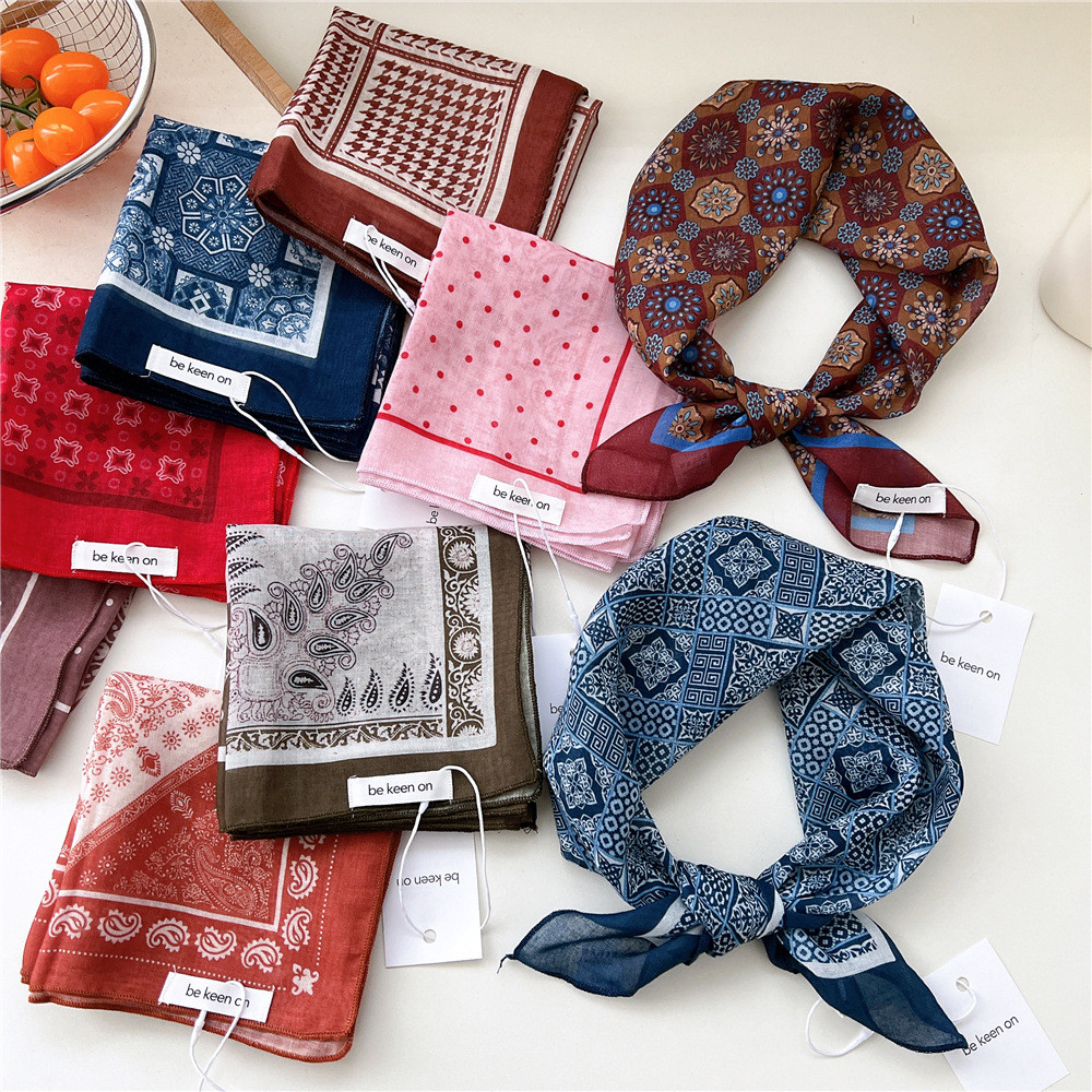 55 ฤดูร้อนผ้าฝ้ายผ้าลินินผ้าพันคอผ้าไหมผู้หญิงทุกการแข่งขันฤดูใบไม้ผลิฤดูใบไม้ร่วงผ้าพันคอสี่เหลี่ยมเล็กคอป้องกันผ้าคลุมศีรษะตกแต่งผ้าพันคอแฟชั่นแ