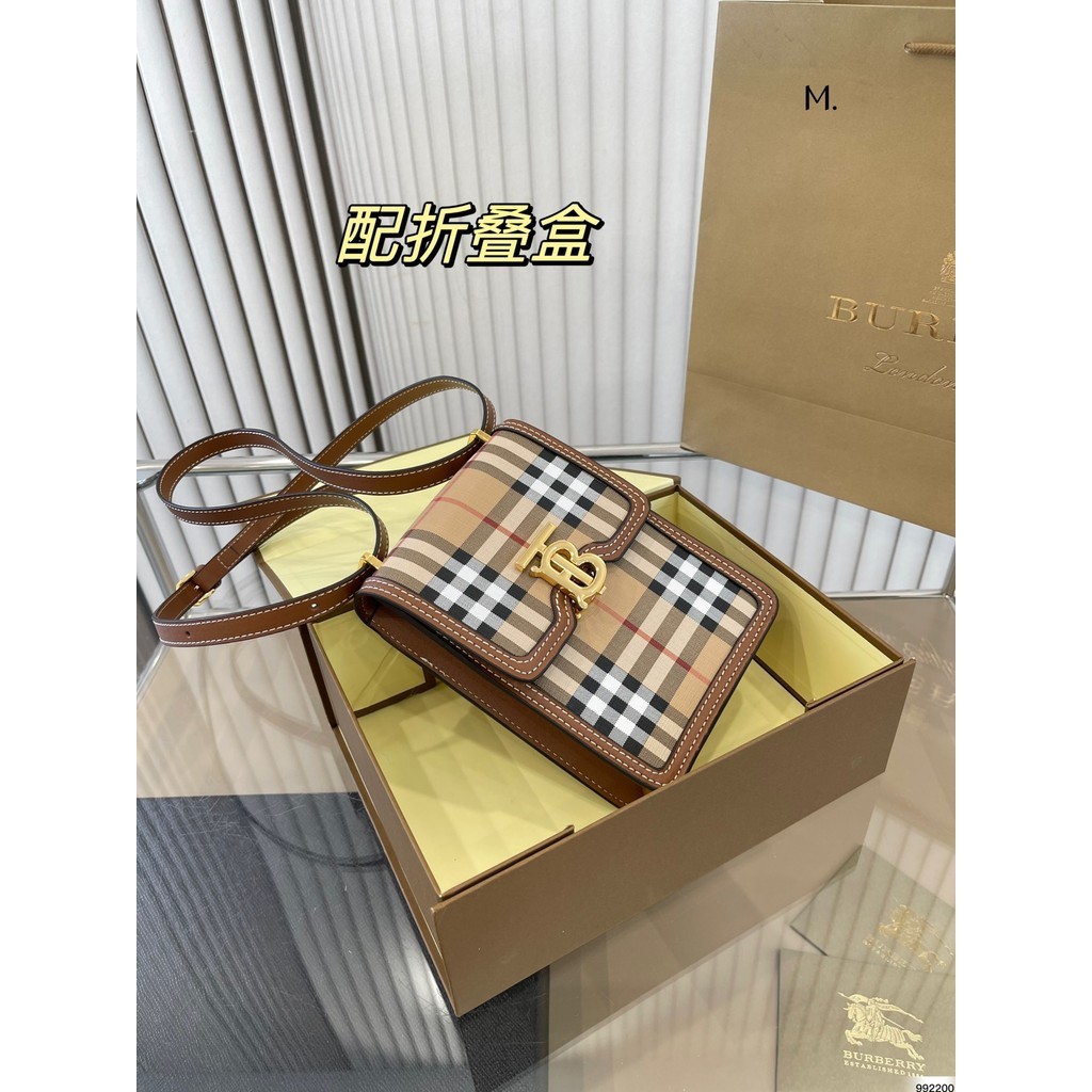 Burberry แฟชั่นกระเป๋าสะพายกีฬากระเป๋า Messenger Wanita กระเป๋าสะพายสตรีผู้หญิงหนัง PU หรูหราช้อปปิ้