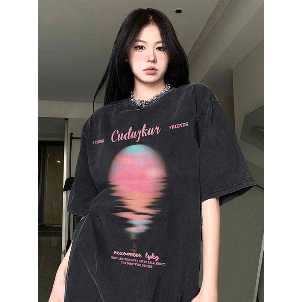 Nuziro Oversize Top - เสื้อยืดแขนสั้นพิมพ์ลายพระอาทิตย์ตกตัวอักษรย้อนยุคอเมริกันสําหรับผู้หญิง #I260