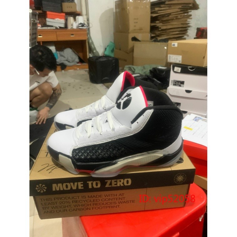 NK Air AJ XIII 38 รองเท้ากีฬาผู้ชาย AJ38 รองเท้าบาสเก็ตบอลสีขาวสีเทาสีดํา