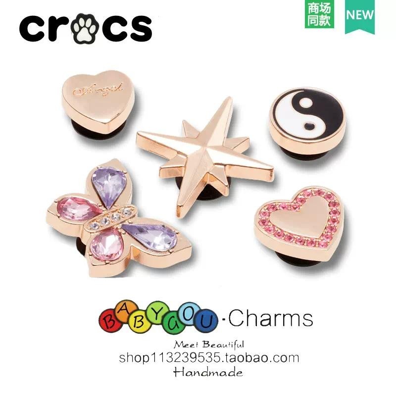 Crocs Charm รองเท้าดอกไม้อุปกรณ์เสริมโลหะ DIY ตกแต่งคุณภาพสูงสีม่วงสีชมพู Rhinestone ผีเสื้อ Croc