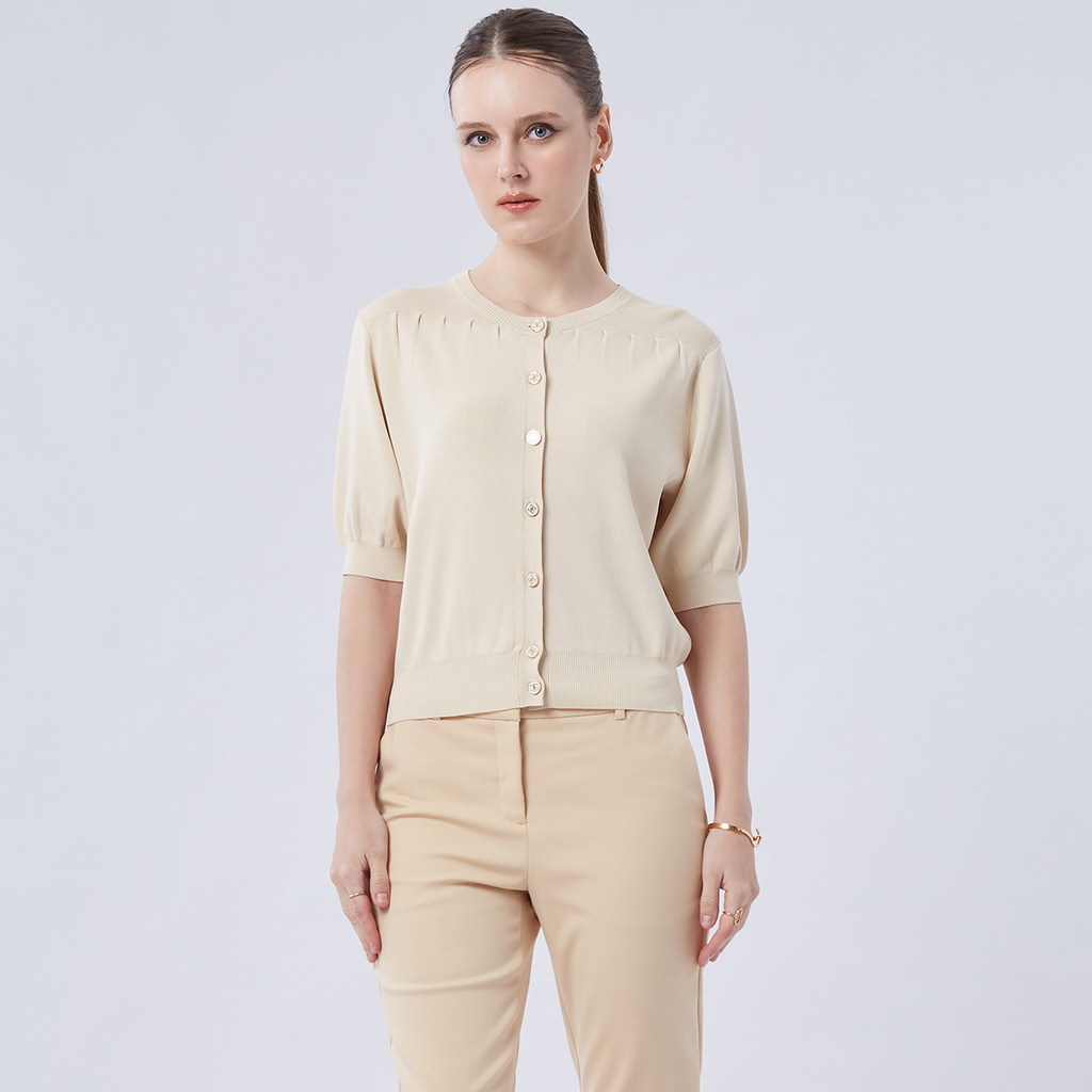 ESPADA เสื้อคาร์ดิแกนนิตแขนสั้น ผู้หญิง สีเบจ | Short Sleeve Knit Cardigan | 04862