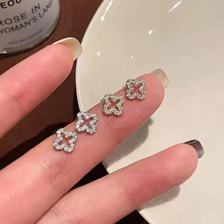 COD-ส่งเร็วจากไทย🎀S925ต่างหูสตั๊ด โคลเวอร์สี่ใบ ประดับเพชร ละเอียดอ่อน สไตล์หรูหราแสง แฟชั่นสําหรับผู้หญิง-Tender
