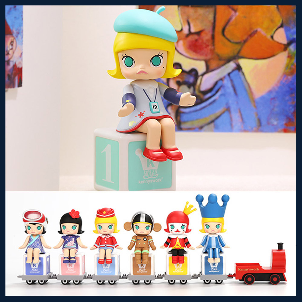 Popmart POPMART MOLLY Happy Train Party Series ของแท้ 100% Mystery Box อินเทรนด์เล่นรูปตุ๊กตาน่ารักตุ๊กตาตกแต่งตกแต่งของขวัญ