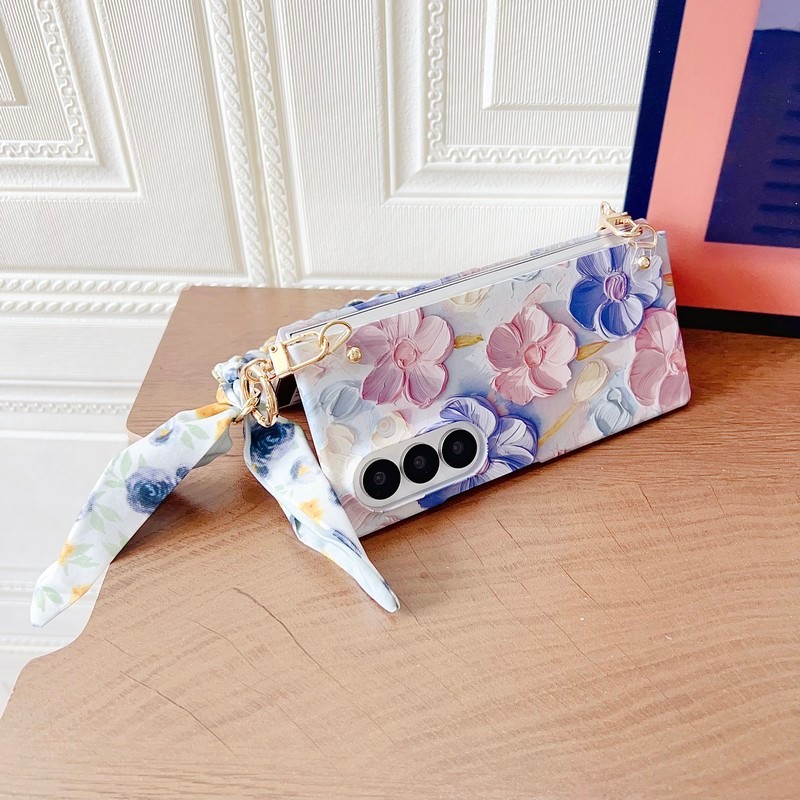 สําหรับ Samsung Galaxy Z Fold7 Z พับ 7 กรณีหรูหรานูนสีชมพูดอกไม้สีฟ้า PC Hard Flip ฝาครอบโทรศัพท์สําหรับ Samsung Galaxy Z Fold7 พร้อมผ้าไหมผ้าพันคอสายคล้อง