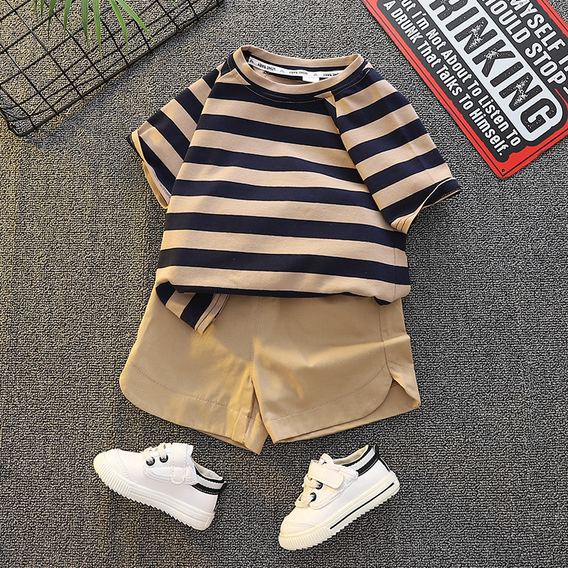 ชุดไทยเด็กชายชุดเสื้อยืดเด็กผู้ชายชุดเซตเด็กผู้ชายเสื้อยืดเด็กผู้ชายเสื้อผ้าเด็กผู้ชาย 2 ขวบ