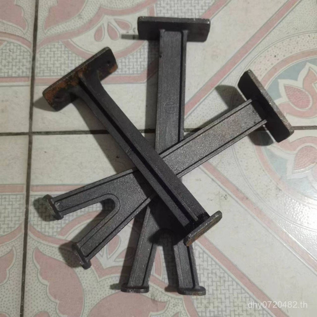 ขาเตียงระบายน้ําคณะกรรมการคลอดบุตรเตียงสนับสนุนขาเหล็กหล่อเตียงคลอดบุตรอุปกรณ์เสริมคอลัมน์จํากัดขาเท