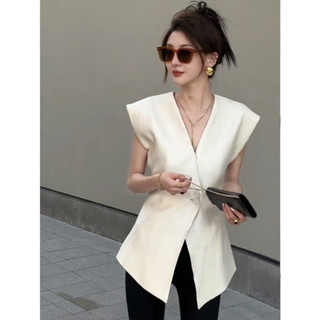 เสื้อกั๊กผู้หญิงแฟชั่นบางฤดูร้อนใหม่เสื้อนอกแขนกุดสีทึบยอดนิ…